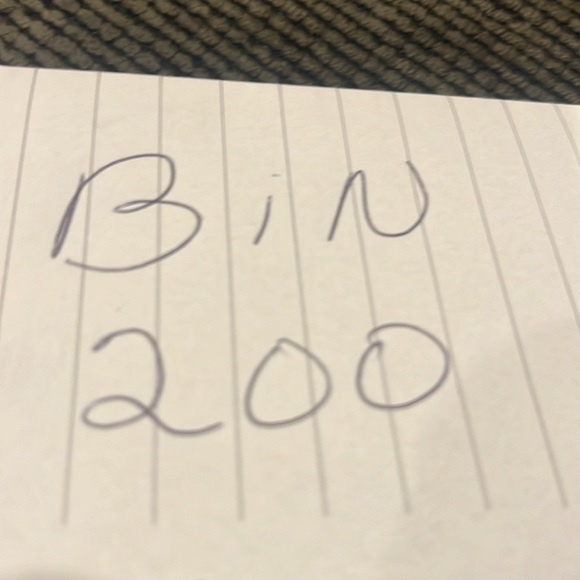 Izod women’s plaid 3/4 bell sleeve blouse size small. - Picture 8 of 8